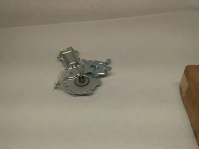 Power Window Motor Fits 82-05 CAVALIER 401407 - Image 1 of 2