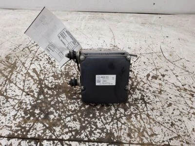 2011 2012 2013 2014, Audi A8, pieza de freno antibloqueo con conjunto de crucero adaptativo Foto 1 de 4