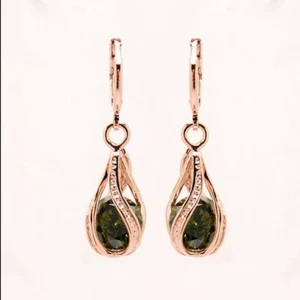 Rose Gold Plated Peridot CZ Twisted Swirl Peardrop Earrings - Picture 1 of 2