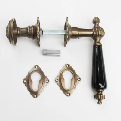 Cerniera per porta d'ingresso con pomello stile liberty ottone antico #17a-PZK-AS - Immagine 1 di 2