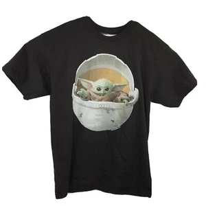 Star Wars The Mandalorian The Child Grogu T Shirt Men Size Large - Picture 1 of 5