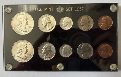 1957 US Mint Set 90% Silver P & D Coins- 10 Coin Set in Holder UNC - Image 1 of 2