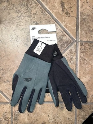 Nike Therma-Fit Tech Fleece gloves DSWT M - image 1 of 2