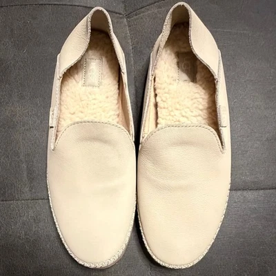 NWOT UGG Elodie Leather Loafer Slipper  - Image 1 of 4