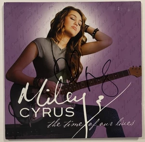 MILEY CYRUS SIGNIERT DIE ZEIT UNSERES LEBENS VINYL LP JSA COA #CE03868 UE - Bild 1 von 6
