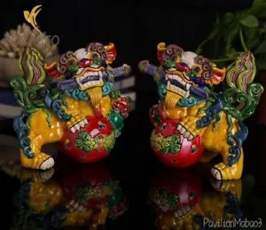 Paar Porzellan Wächter Foo Fu Hund Löwe Statue chinesisches Feng Shui Wohndeko - Bild 1 von 2