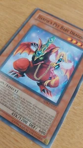 1st Edition Harpie's Pet Baby Dragon SD8-EN017 YuGiOh card (LP) - Picture 1 of 3