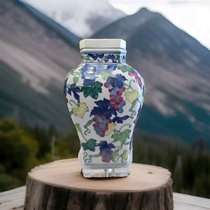 13" Chinese Vase Lamp Vintage Floral Grapevine Hexagonal Porcelain Ceramic 1960s - Picture 1 of 16