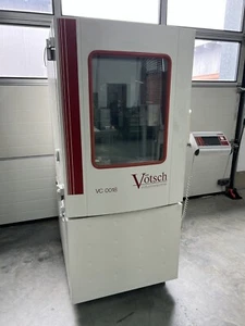 Vötsch VC 0018 Klimaschrank - Bild 1 von 8