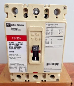 One (1)  Eaton Cutler Hammer FD3040 3 pole 40 amp 600vac 250vd circuit breaker, - Picture 1 of 6