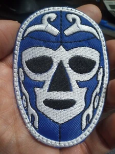 HURACAN RAMIREZ, LUCHADOR, MEXICAN wrestlers Lucha Libre, SEW ON - Picture 1 of 2