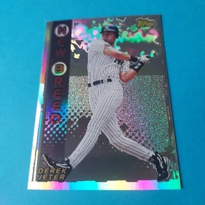 DEREK JETER 1998 Topps NEW BREED Insert #NB9 Foil Yankees Great HOF nm/m - Picture 1 of 4