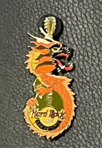 Pin insignia HARD ROCK CAFÉ SAN ANTONIO Guitar Dragon - Imagen 1 de 2
