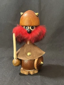 VTG Scandinavian Wooden Viking Figurine 'Noggins Viking Doll' Sallingboe Denmark - Picture 1 of 6