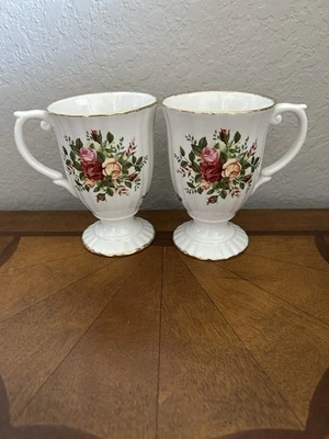 Pair Of Vintage Royal Albert Old Country Roses Porcelain Mugs 22-carat Gold Trim - image 1 of 4