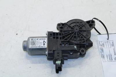 2022-2024 Hyundai Tucson SEL Front Right Door Power Window Motor 82460-N9410 OEM - Image 1 of 4