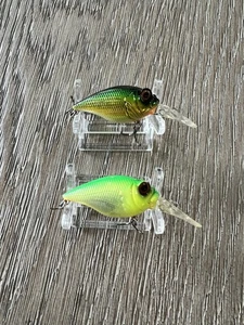 Megabass Vintage Griffon MR-X 1/4oz Crankbait Lure Bundle - SET OF 2! - Picture 1 of 7