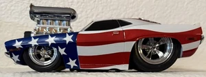 Custom Slammed 1/18 Muscle Machines 70 Cuda Stars & Stripes USA Flag - Picture 1 of 11