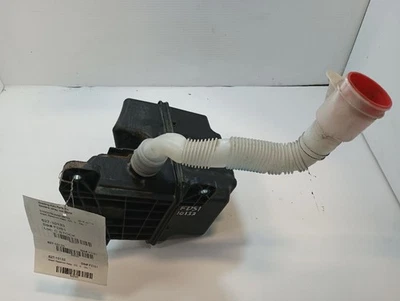 Depósito de lavado de Volkswagen Jetta 2019 12371473 Foto 1 de 4