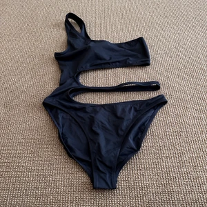 Skims Gunmetal Swim One Shoulder Monokini Swimsuit, Size Large NWT - Picture 1 of 3