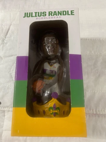RARE JULIUS RANDLE New Orleans Pelicans Bobblehead MARDI GRAS KING ! NEW IN BOX Cover