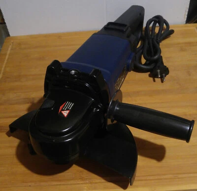 SMERIGLIATRICE ANGOLARE PROFESSIONALE FERM 2200w - 230mm MADE IN HOLLAND - Immagine 1 di 4