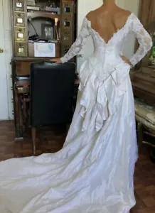 Mon Cheri Victorian Style Duche VINTAGE Silk Size 6 wedding dress Ivory white #W - Picture 1 of 13