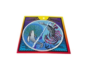 "Parche de colección Whale Ying Yang bordado hierro para coser en 4,25"" NUEVO STOCK ANTIGUO" - Imagen 1 de 3