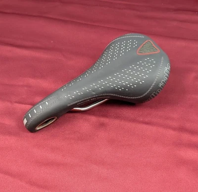Selle Italia Max Gel Flow Saddle Unisex Comfort Zone Vanox Alloy Rails - Image 1 of 4