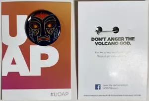Universal Studios Jahrespasshalter VOLCANO GOD Tiki Knopf - Bild 1 von 1