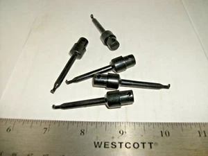 LOT OF BLACK TEST LEED CLIPS S - Picture 1 of 2