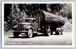 Oregon OR Hauling A Forest Giant Mack Truck Foto Real Postal RPPC 1948 - Imagen 1 de 2