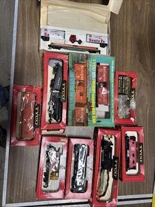 Tyco Trains. New And Used - Picture 1 of 1