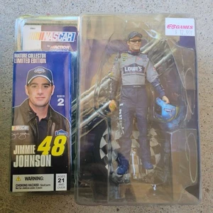 McFarlane Actionfigur Jimmie Johnson #48 NASCAR Neu im Paket Sammlerstück - Bild 1 von 3