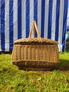 Wicker Mushroom Basket with Thick Braided Edge – Traditional Handwoven Foraging - Picture 1 of 7