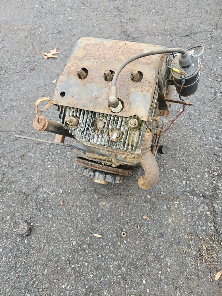 cub cadet kohler k321 engine - Image 1 of 4