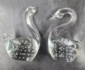 2 VTG Clear Glass Swans Clear with Controlled Bubbles Handblown Art Figurine 4" - Picture 1 of 11