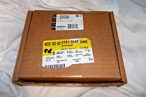 2006-2017 Genuine GM Body Control Module 22915542  84922494 22820314  new in box - Picture 1 of 3
