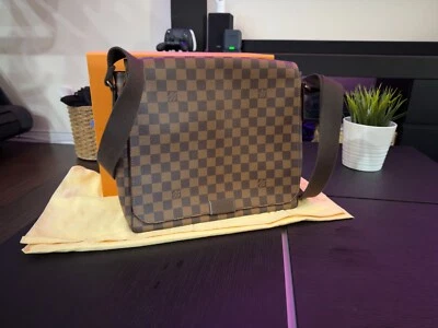Bolso Mensajero Louis Vuitton Damier Level Marrón Foto 1 de 4
