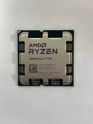 Compatible AMD Ryzen 7 7700 Processor R7 7700 CPU 8-Core 3.8 GHz AM5 Processor - Image 1 of 3