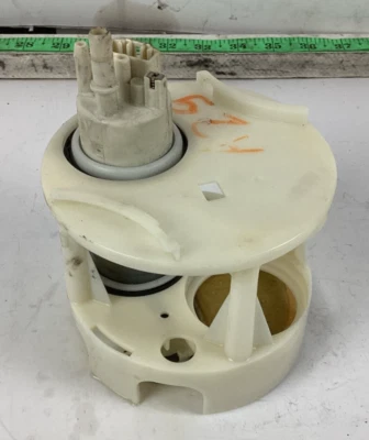 Mercedes-Benz C300 2008-2014 tanque de gasolina bomba de combustible motor A2214706094 OEM Foto 1 de 4