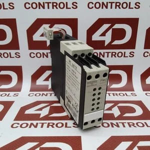 PMO | Entrelec Schiele | PLC Output Module, Digital Relay, Used - Picture 1 of 2