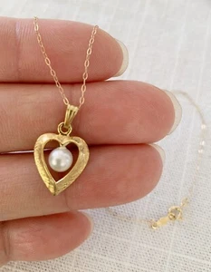 14k Gold Pearl Heart Necklace 18 3/4”long. - Picture 1 of 5