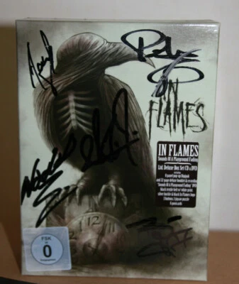 IN FLAMES - Sounds Of A Playground Fading (2011)- BOX, Signiert, Autogramm - NEU - Bild 1 von 3