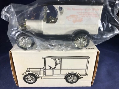 T-75 ERTL 1:25  SCALE DIE CAST BANK - 1923 CHEVY 1/2 TON TRUCK - NIB - HERSHEY  - Image 1 of 4