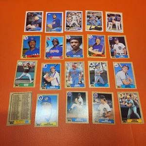Topps MLB Professional Baseball Karten 88 & 86 Jahreszeiten Sammlerstück Lot 20 Vintage - Bild 1 von 16