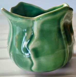 Vintage Green Tulip Flower Pottery Planter Pot Candle Holder  - Picture 1 of 4