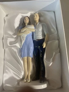 Prince George-A Royal Birth ROYAL Doulton figures Exquisite Fine Bone China 2782 - Picture 1 of 3