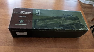Hallmark - Lionel 2333 New York Central- F3A- A Diesel Locomotive with COA - Image 1 of 4
