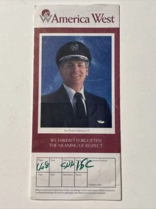4 en este lote de chaquetas de boletos aéreos America West Airlines 1993 95 disparos a la cabeza vintage - Imagen 1 de 12
